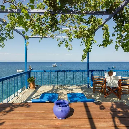 Petalides Holiday home Leonidio